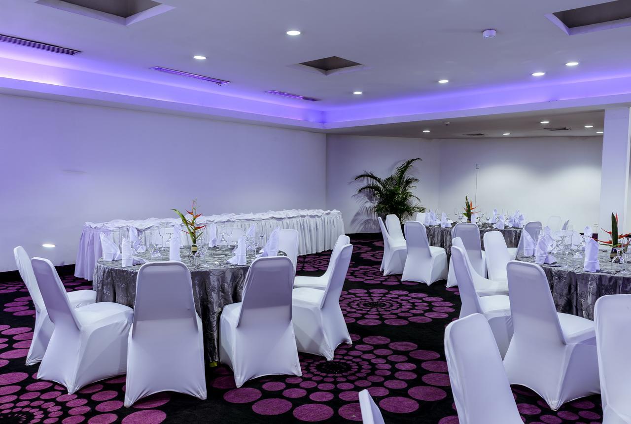 Riande Aeropuerto Hotel Casino Tocumen Екстериор снимка